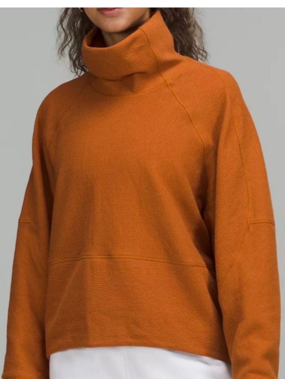 Lululemon Textured Funnel-Neck Pullover Butternut Brown Size 4 W3FF9S